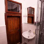 Deznik Vandrerhjem *