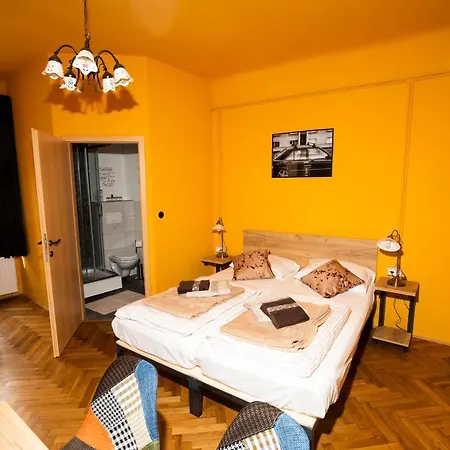 Deznik * 卢布尔雅那
